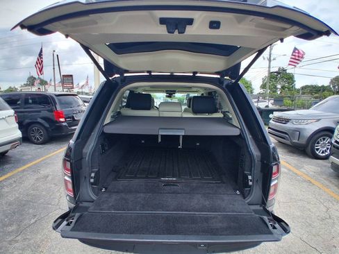Used 2019 Land Rover Range Rover Supercharged AWD/4WD image 14