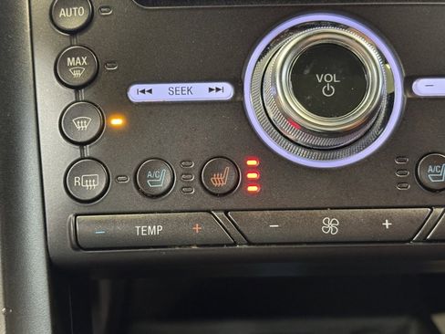 Used 2019 Ford Fusion Titanium image 37