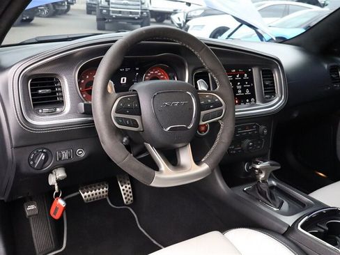 Used 2022 Dodge Charger SRT Hellcat RWD image 18