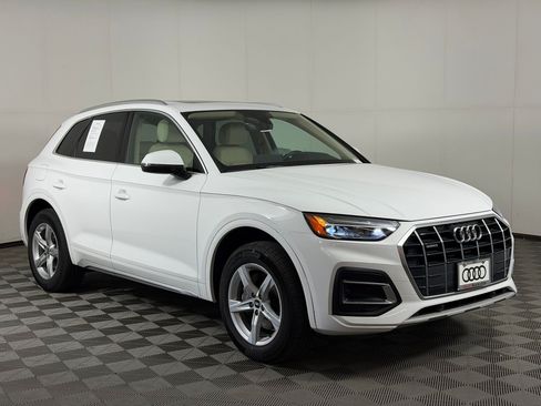 Used 2021 Audi Q5 2.0T Premium w/ Convenience Package AWD/4WD image 7