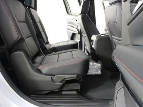 New 2026 Chevrolet Traverse Z71 image 23