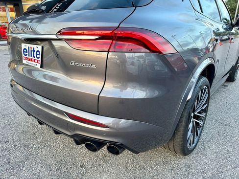 Used 2023 Maserati Grecale Modena AWD/4WD image 19