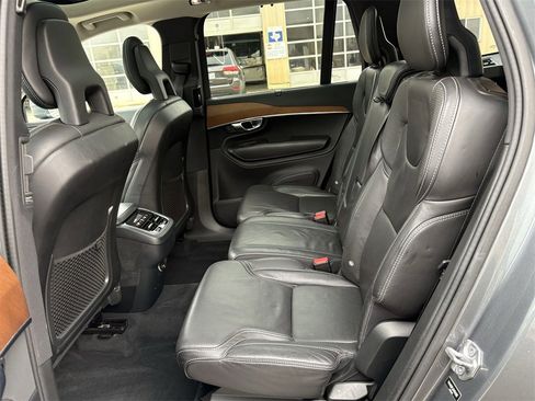 Used 2017 Volvo XC90 T6 Inscription w/ Vision Package image 25