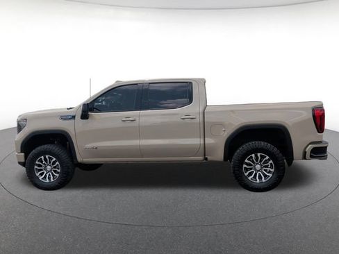 Used 2023 GMC Sierra 1500 AT4 w/ AT4 Premium Package AWD/4WD image 3