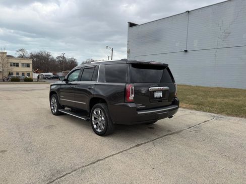 Used 2016 GMC Yukon Denali w/ Open Road Package image 5