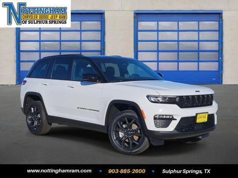 New 2025 Jeep Grand Cherokee Limited image 1