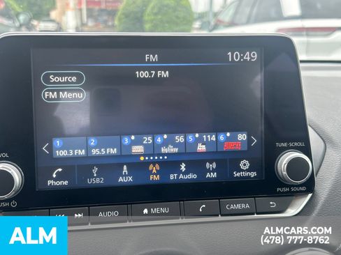 Used 2024 Nissan Sentra SV FWD image 32