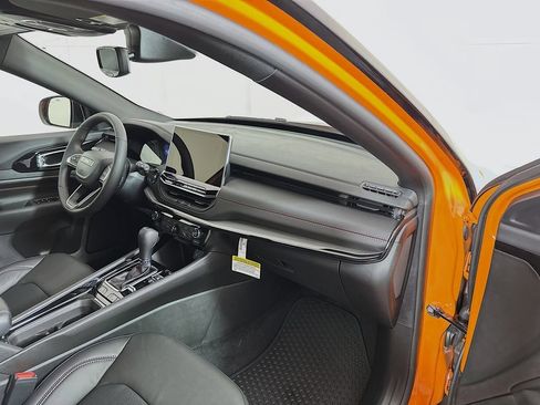 New 2026 Jeep Compass Trailhawk image 29