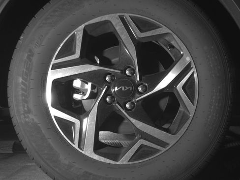 Used 2025 Kia Sportage LX image 15