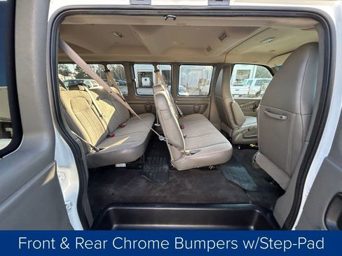 Used 2017 Chevrolet Express 3500 LT w/ LT Preferred Equipment Group image 18