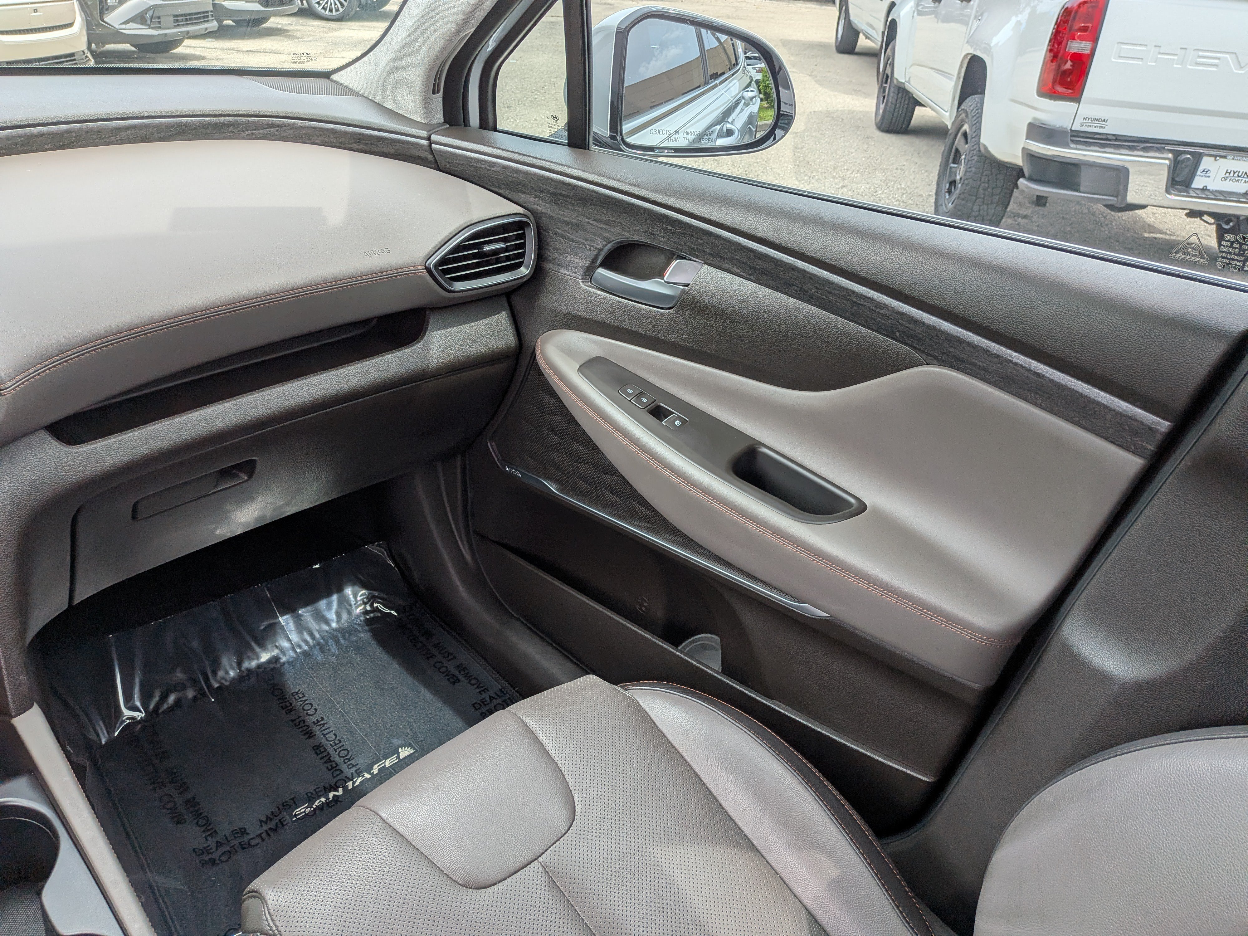 Used 2019 Hyundai Santa Fe FWD image 19