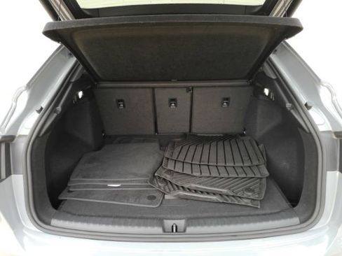 Used 2023 Audi Q4 e-tron Premium Plus w/ Premium Plus image 25