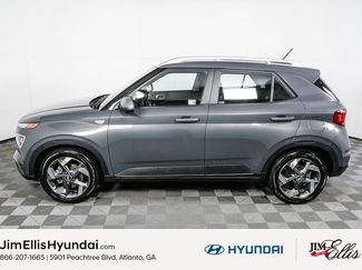 Certified 2025 Hyundai Venue SEL video 3