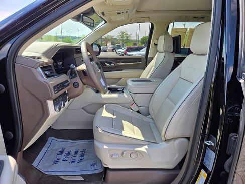 Used 2023 GMC Yukon Denali w/ Max Trailering Package AWD/4WD image 17