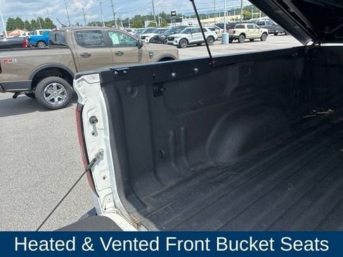 Used 2016 GMC Sierra 2500 Denali w/ Duramax Plus Package AWD/4WD image 31