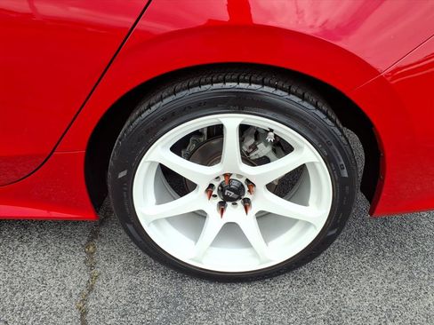 Used 2024 Honda Civic Sport image 4
