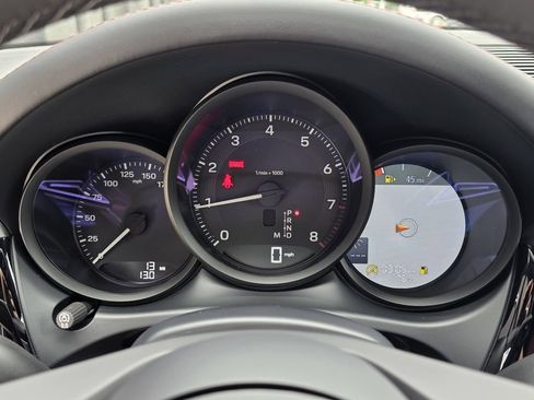 New 2026 Porsche Macan AWD/4WD image 24