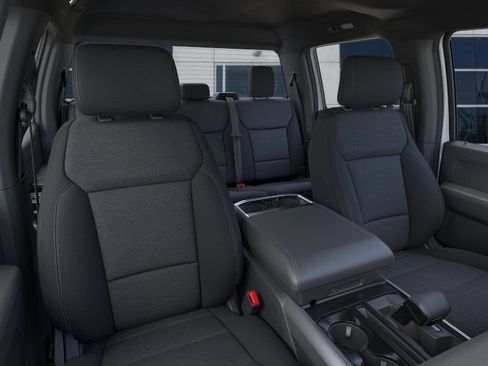 New 2026 Ford F150 XLT w/ XLT Black Appearance Package AWD/4WD image 13