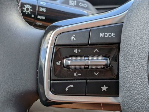 Used 2025 Kia Sorento S w/ Panoramic Sunroof Package FWD image 32