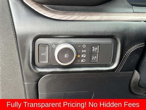 Used 2021 Ford Explorer Platinum w/ Equipment Group 601A AWD/4WD image 30