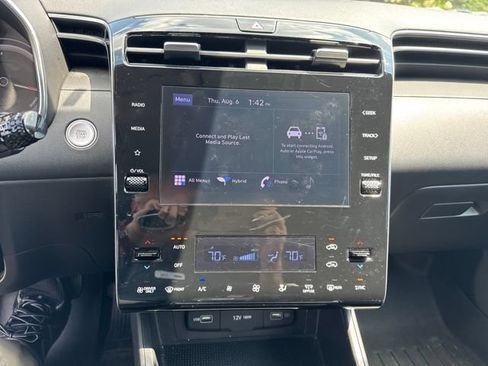 Used 2022 Hyundai Tucson Blue AWD/4WD image 9