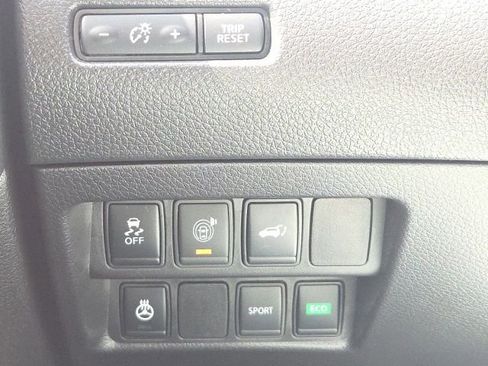Used 2017 Nissan Rogue SL w/ SL Premium Package FWD image 28