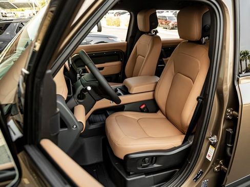 New 2026 Land Rover Defender 110 S AWD/4WD image 13