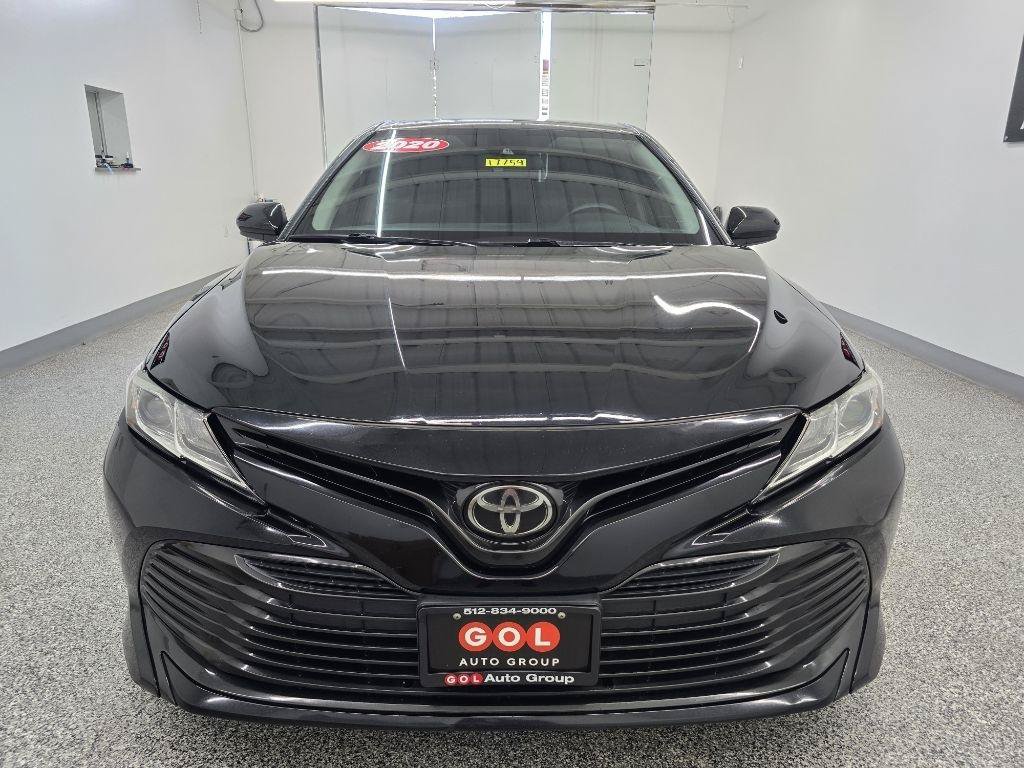 Used 2020 Toyota Camry LE FWD image 2