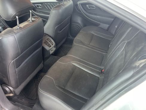 Used 2017 Ford Taurus SEL w/ Equipment Group 201A FWD image 10