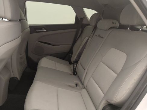 Used 2017 Hyundai Tucson SE FWD image 18