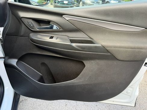 Used 2023 Chevrolet Bolt LT w/ Driver Confidence Package FWD image 28