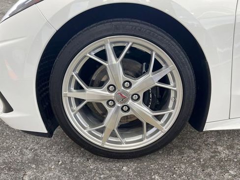 Used 2021 Chevrolet Corvette Stingray Preferred Cpe w/ Battery Protection Package image 12