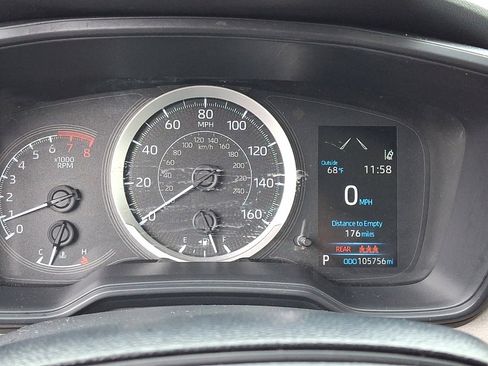 Used 2020 Toyota Corolla LE image 26