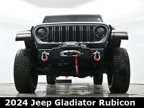 Used 2024 Jeep Gladiator Rubicon image 20