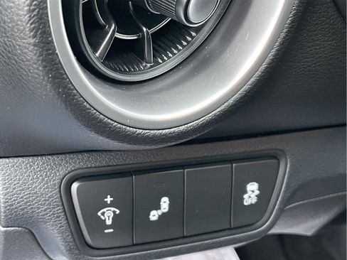 Used 2022 Kia Forte GT-Line w/ GT-Line Technology Package FWD image 23