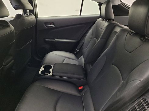 Used 2017 Toyota Prius Prime Advanced image 18