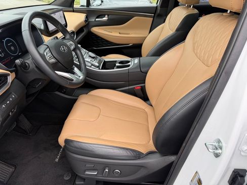 Used 2022 Hyundai Santa Fe Calligraphy AWD/4WD image 3