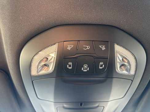 New 2026 Chrysler Pacifica Select image 70