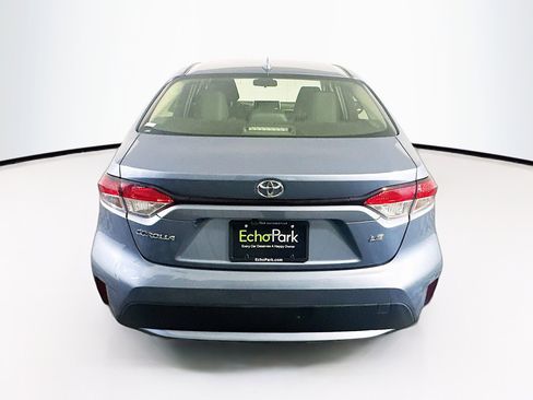 Used 2021 Toyota Corolla LE w/ Carpet Mat Package (TMS) FWD image 7