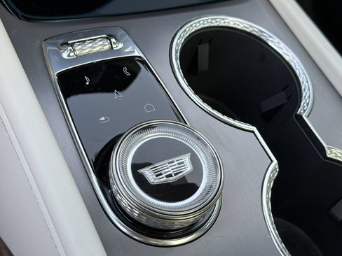 New 2026 Cadillac Vistiq Sport AWD/4WD image 27