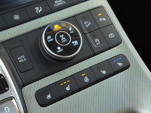 Used 2025 Hyundai Palisade SEL image 25