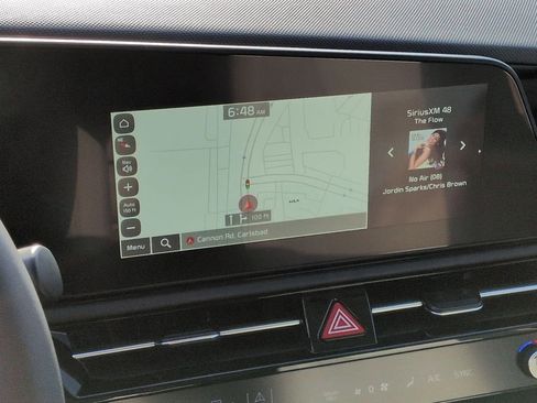 New 2026 Kia Niro EX FWD image 14
