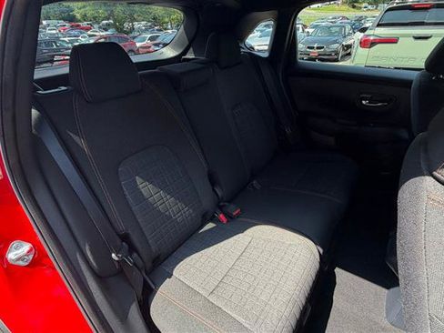 Used 2024 Honda HR-V Sport image 19