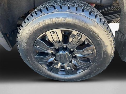 Used 2024 GMC Sierra 2500 Denali w/ Denali Reserve Package AWD/4WD image 12