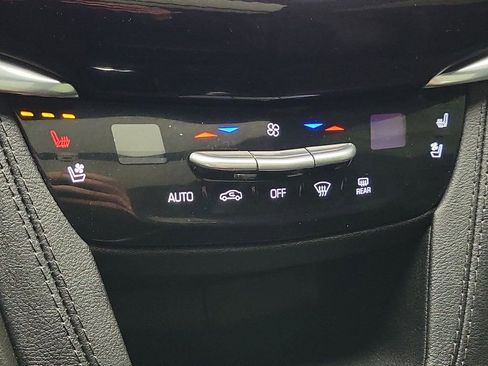 Certified 2024 Cadillac XT6 Sport w/ LPO, Onyx Lite Package AWD/4WD image 17