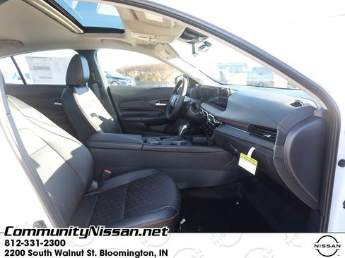 New 2026 Nissan Sentra SR w/ SR Premium Package FWD image 18