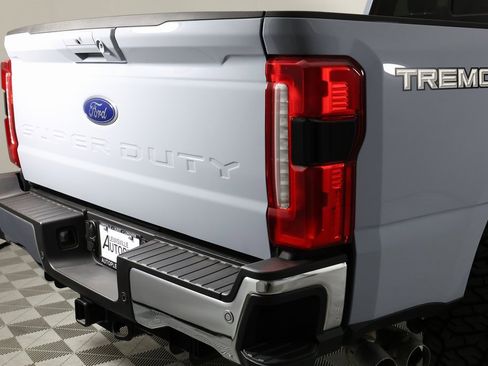 Used 2026 Ford F250 Lariat w/ Tremor Off-Road Package image 56