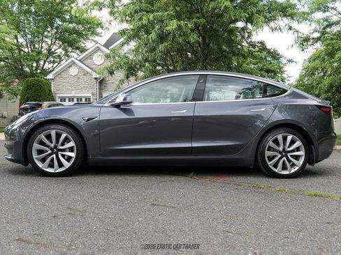 Used 2018 Tesla Model 3 Long Range AWD/4WD image 3
