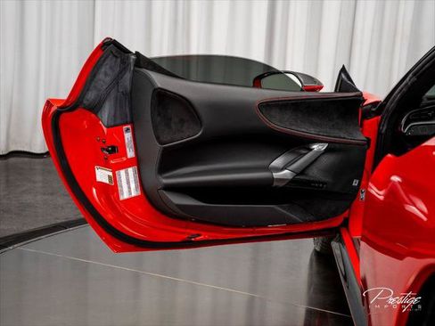 Used 2024 Ferrari SF90 Spider AWD/4WD image 40