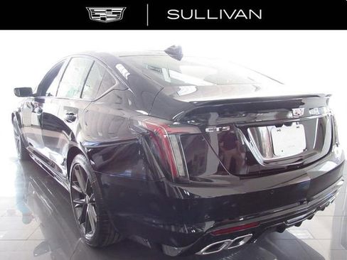 New 2026 Cadillac CT5 V image 5